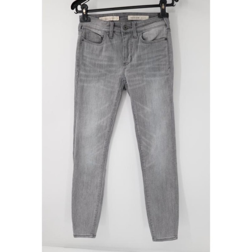 Women's Gray Skinny Jeans